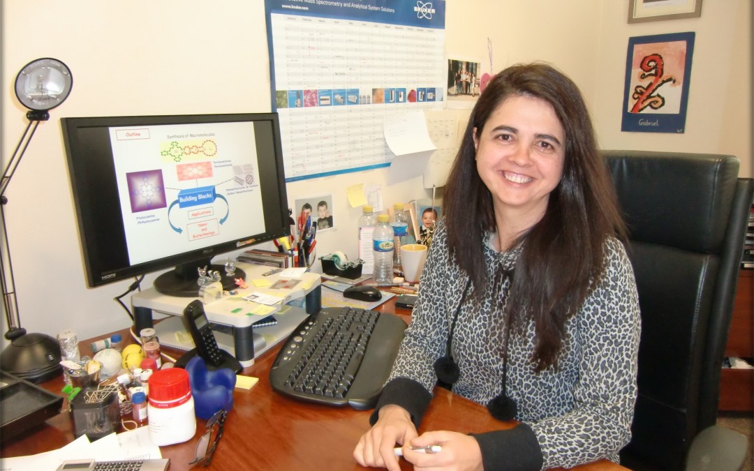 Entrevista a Ángela Sastre, Catedrática del Área de Química Orgánica y Directora del Instituto.